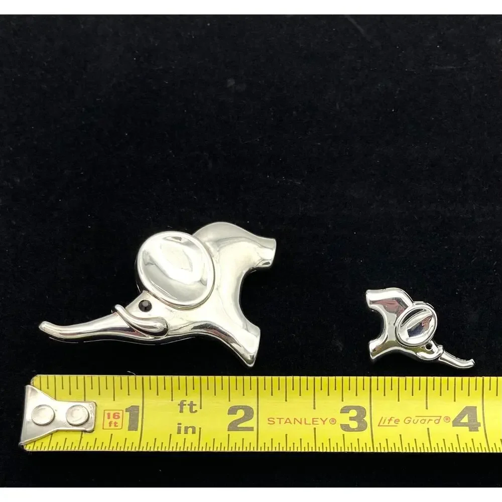 Vintage Elephant Brooch Pendant & Earrings Set Silver Tone